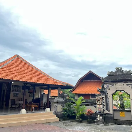 Pande Permai Bungalows